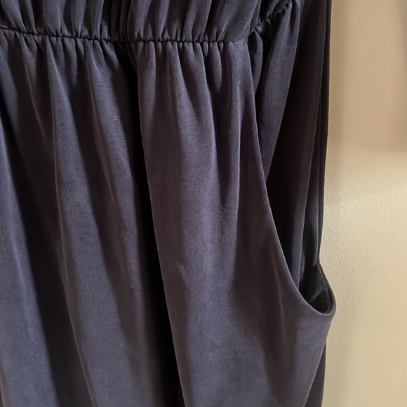 ✨LAST CHANCE✨ UO Silence + Noise dusky blue 3/4 sleeve midi dress pockets - Picture 5 of 8